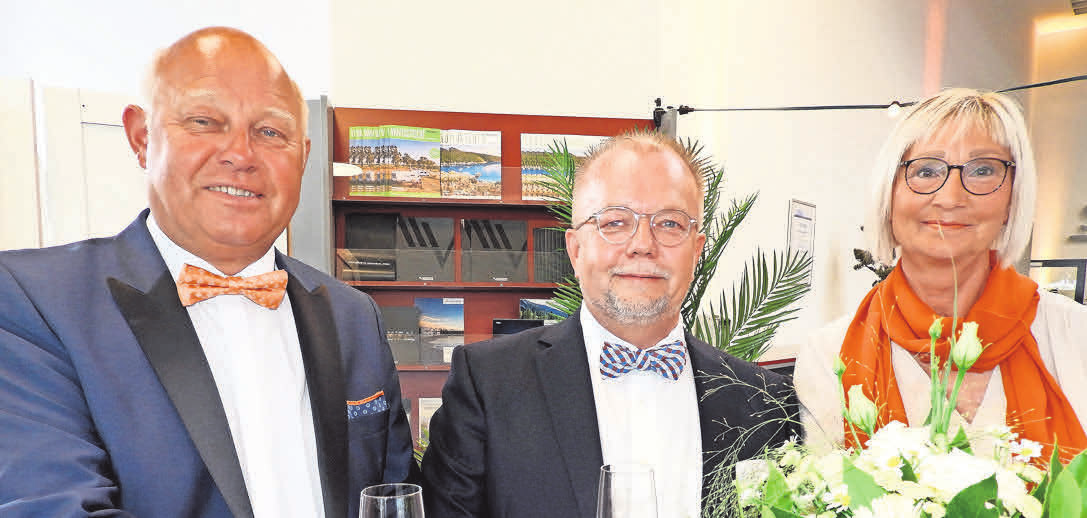 Reiner Lemke (l.), Horst Spiertz und Rebecca Lemke verbindet eine Freundschaft, ohne die der gemeinsame berufliche Erfolg nicht möglich gewesen wäre.