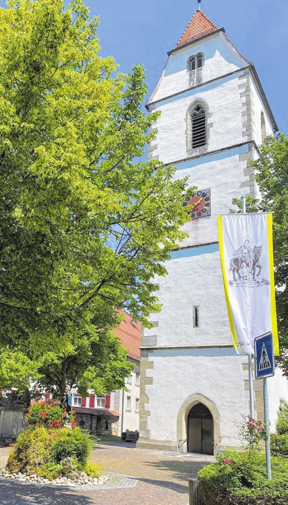 In der St.-Martinus-Kirche geben die barocke Lichtführung und die Rokokomalereien dem Gebäude ein offenes, frohes und doch feierliches Erscheinungsbild. Fotos: Melanie Ludwig