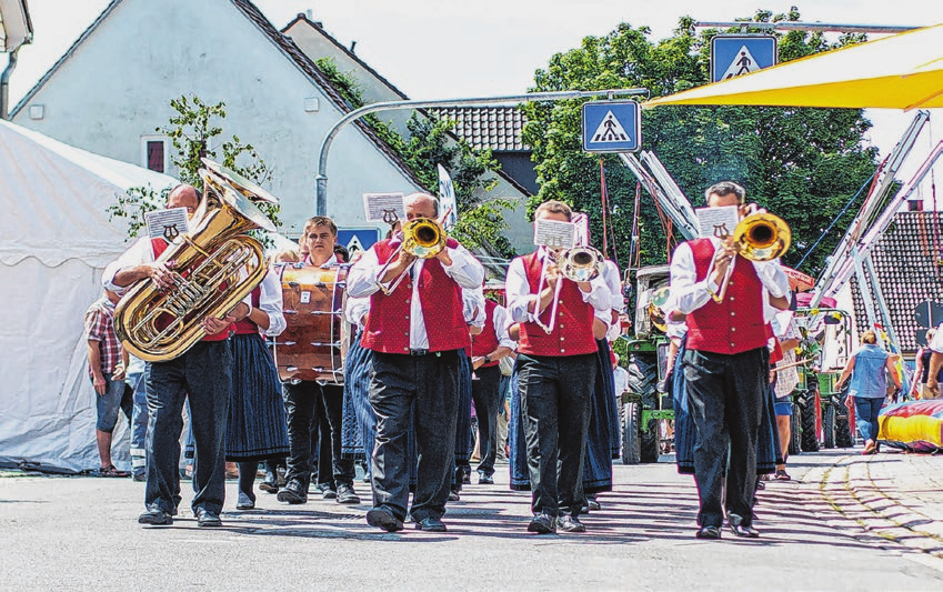 Zum Stadtfest am kommenden Wochenende spielt die Musik auf und die ganze Stadt Erbach feiert. Dazu sind alle herzlich eingeladen. Fotos: Stadt Erbach