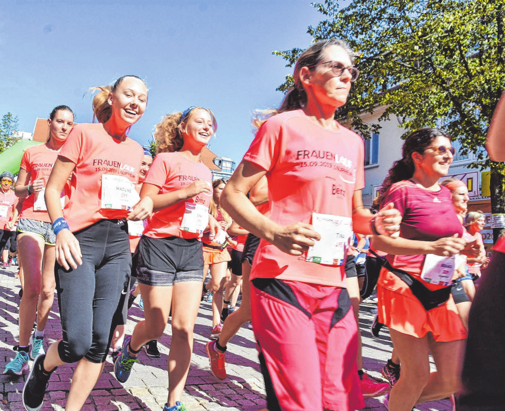 Laupheimer Frauenlauf 2022 & Sonderwertungen: Im Herzen der Stadt laufen