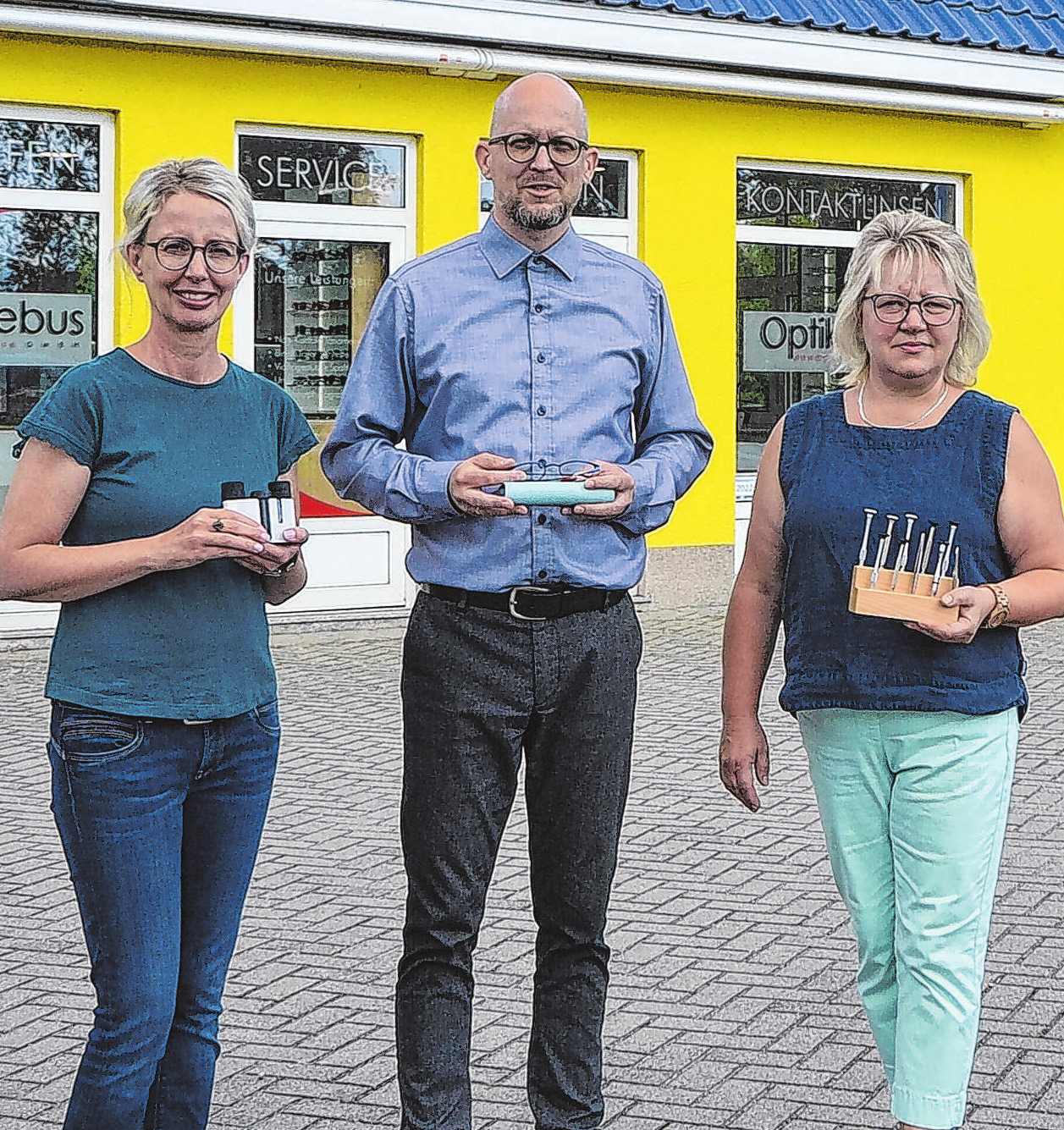 Das Team von Optik Lebus: Doreen Meißner, Filialleiter Christian Nerling und Irena Neumann (v.l.)