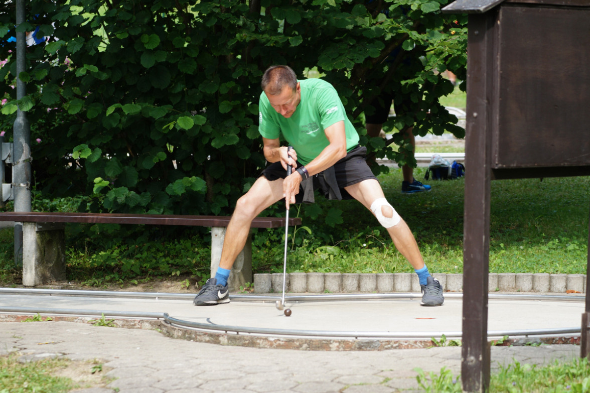 Schlagkräftig: Walter Erlbruch ist der erfolgreichste deutsche Minigolfspieler. FOTO Deutscher Minigolfsport Verband e.V.
