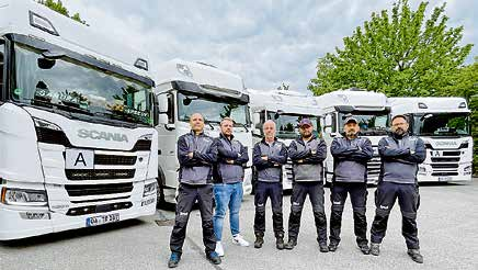 Das Fahrerteam (v.l.n.r.): Alfred Konrad, Jamie und Thomas Ritter, Alex Sehm, Ralph Burkhart + Christian Giera