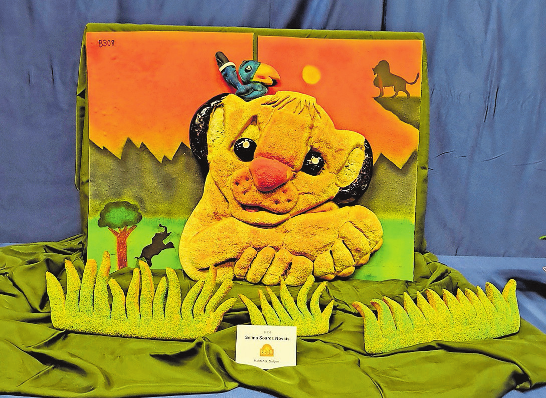 ... Simba, der zukünftige König der Löwen, ...
