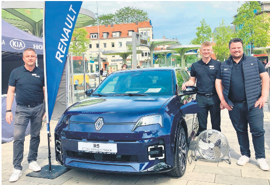 Klassiker neu aufgelegt: Das Autohaus Weber hatte unter anderem den Renault F5 dabei.