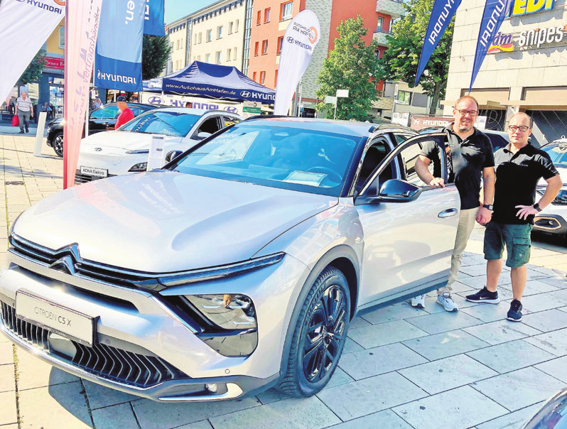 Sportliche Limousine der neuesten Generation: Der Citroën C5X beim Autohaus Hellmann.