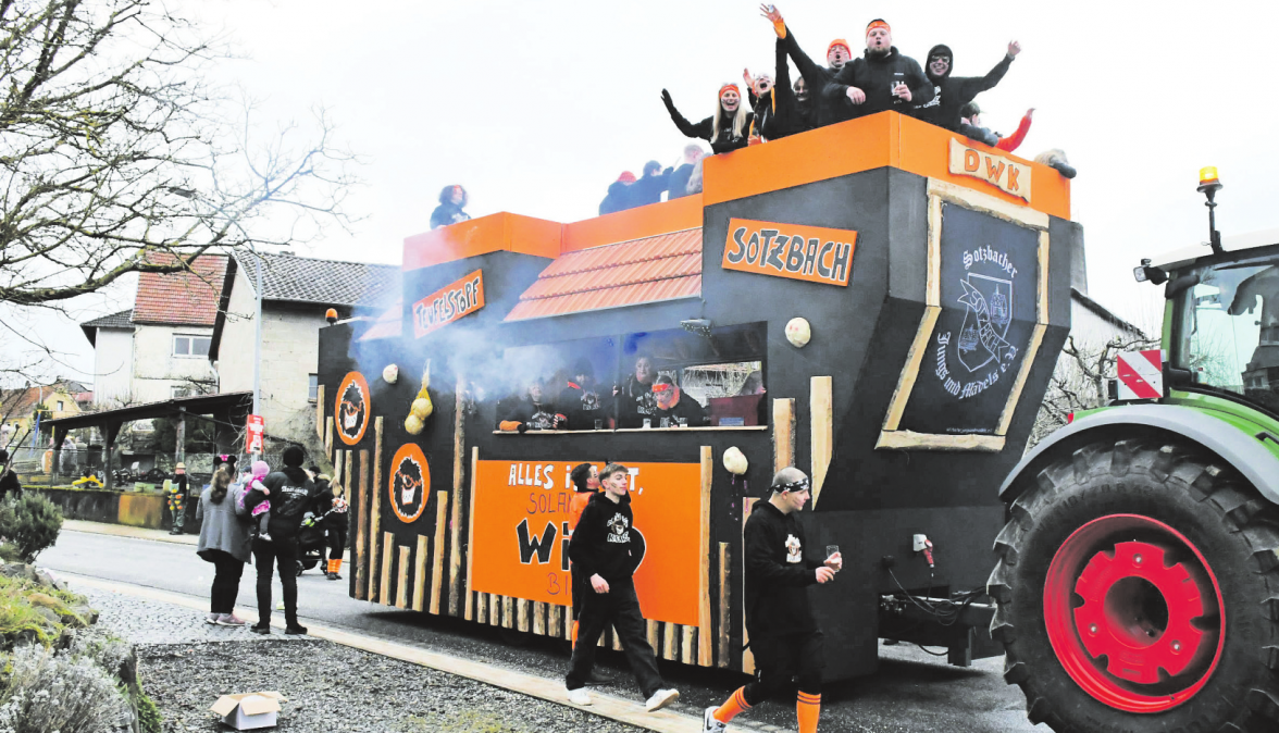 Die „Sotzbacher Jungs & Mädels“ sind im Fasching mit einem eigenen Motivwagen dabei.