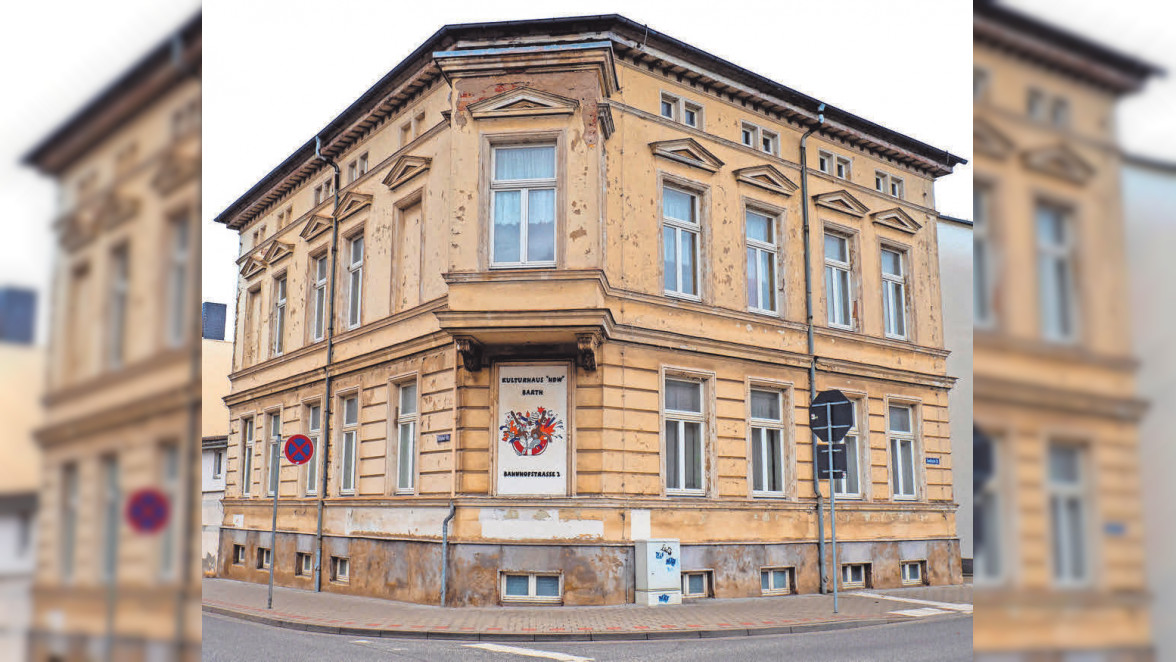 „Das Haus der Werktätigen“ steht in der Vinetastadt Barth zum Verkauf