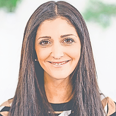 Katrin Troisi, Immobilien und Gutachten