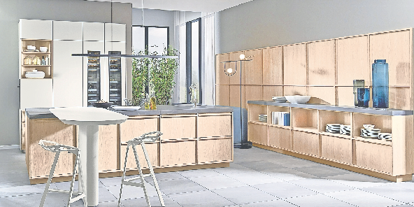 Der Japandi-Stil zeichnet sich durch Minimalismus, sanfte Farben und natürliche Materialien aus. FOTO: PRONORM EINBAUKÜCHEN/DPA-TMN