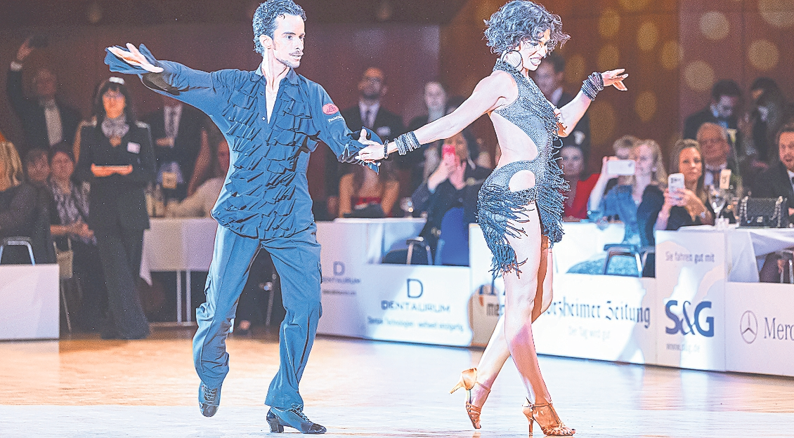 Diandra-Aniela Illes und Guillem Pascual, die Sieger des letztjährigen Latein-Turniers. FOTO: MEYER