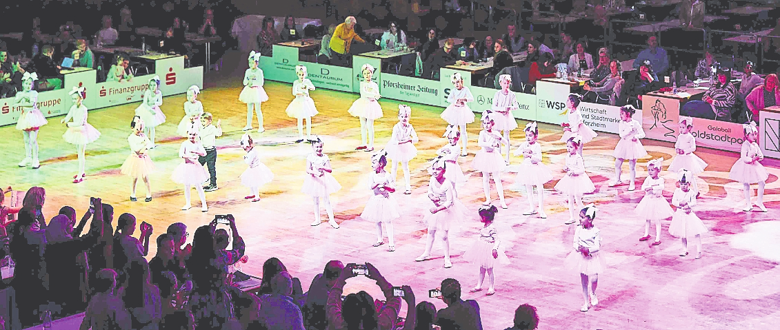 Die Kindergruppe des Schwarz Weiss Clubs ist auch involviert. FOTO: VSTUDIO.PHOTOS