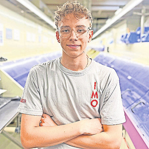 Leon Krone, Azubi Oberflächenbeschichter bei der IMO Oberflächentechnik GmbH im ersten Lehrjahr FOTO: IMO OBERFLÄCHENTECHNIK GMBH