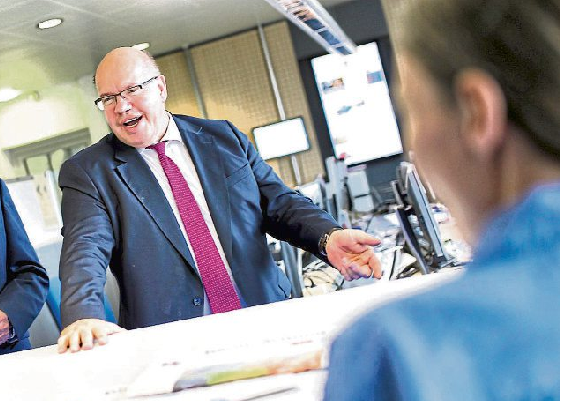 Der ehemalige Wirtschaftsminister Peter Altmeier war 2018 zum Interview nach Koblenz gekommen. Foto: Jens Weber