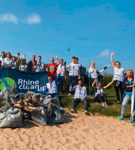 Wieder einmal ist ein Rheinabschnitt vom Müll befreit. Foto: RhineCleanUp