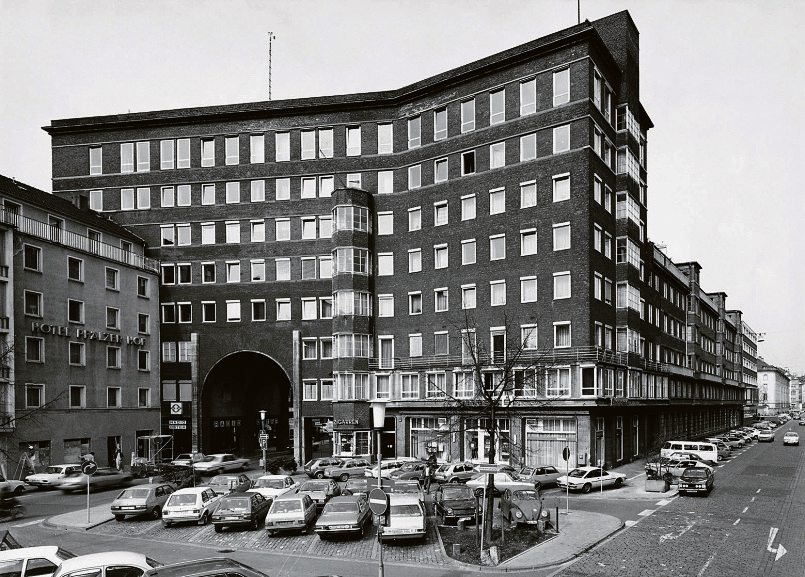 Von 1949 bis 1956 war das städtische Hochhaus in der Bahnhofsstraße in Koblenz das Zuhause der Lotto-Zentrale.