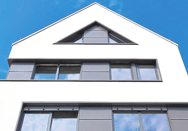 Putzstrukturen werten die Fassade auf und verleihen dem Zuhause ein individuelles Gesicht.