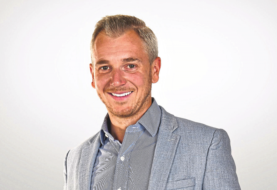 Oliver Schmeichel 