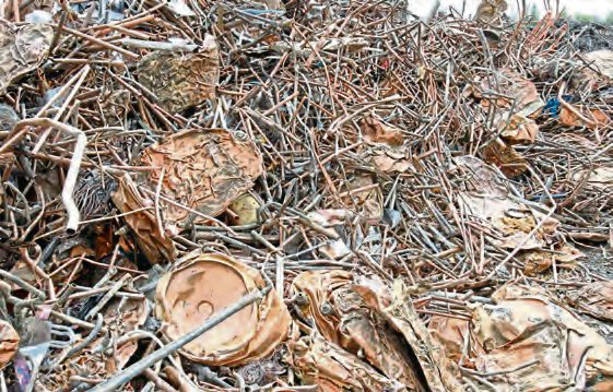 Das Kupferrecycling ist zu einer wichtigen Rohstoffquelle geworden. Wer Elektround Elektronikgeräte über den Recyclinghof entsorgt, leistet daher einen Beitrag zur Versorgungssicherheit. Foto: djd/Kupferverband