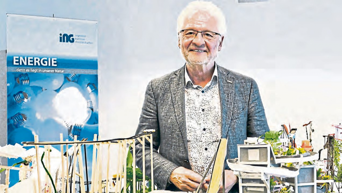 Mit dem bundesweiten Wettbewerb Junior.ING möchten die Ingenieurkammern das Interesse der Schülerinnen und Schüler am vielseitigen Ingenieurberufstärken. Mit mehr als 6.000 Teilnehmerinnen und Teilnehmern gehört Junior.ING zu einem der größten Schülerwettbewerbe deutschlandweit. Die Ingenieurkammer Rheinland-Pfalz hat den Wettbewerb 2007 gemeinsam mit drei weiteren Ingenieurkammern ins Leben gerufen. Im Schuljahr 2023/24 haben die Teilnehmenden die Aufgabe, eine Achterbahn zu entwerfen und aus einfachen Materialien im Modell zu bauen. Weitere Informationen: www.junioring.ingenieure.de. Foto: Hans-Rolf Goebel