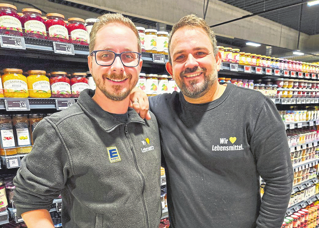 Inhaber Sascha Karch (links) und sein Marktleiter Pascal Kremer (rechts). Foto: Diana Tischmann