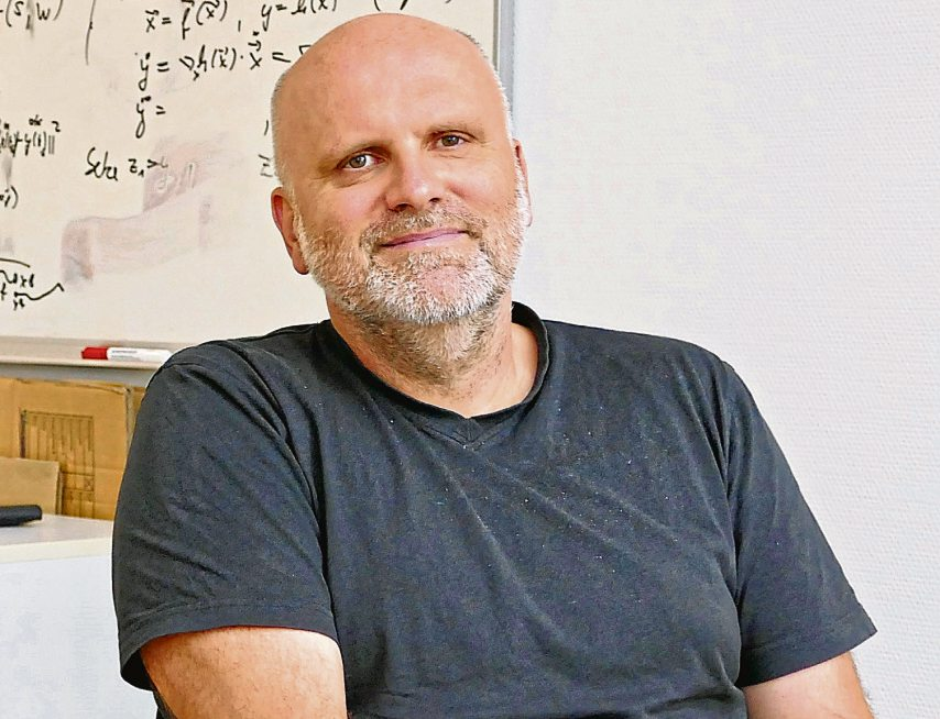 Prof. Dr. Maik Kschischo, Leiter der Forschungsgruppe KI im Gesundheitswesen am Institut Informatik an der Universität Koblenz. Foto: Petra Dettmer