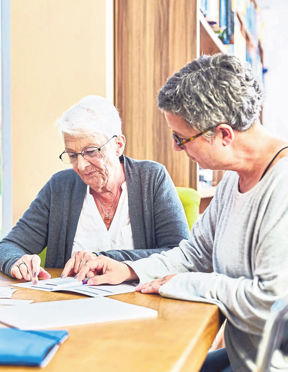 Die höheren Pflegeleistungen sollen die Inflation abfangen. In Zukunft sollen sie alle drei Jahre angepasst werden.