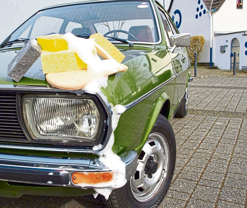 Jetzt werden die Oldtimer aus dem Winterschlaf geweckt. Foto: SP-X