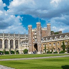 Cambridge, St Johns College Foto: Rolf Handke, PIXELIO