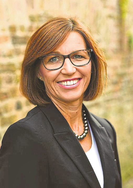 Dr. Rita Hermann ist Oecotrophologin. Sie beschäftigt sich seit vielen Jahren mit Themen rund um Lebensmittel und Ernährung in Prävention und Therapie. Foto: Lars Bergengruen