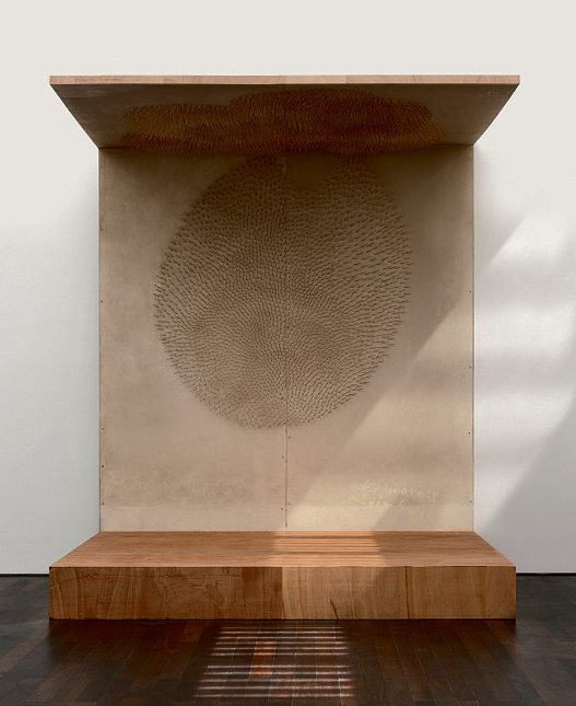 Günther Uecker, Bett zum Aufwachen, 1965 Arp Museum Bahnhof Rolandseck, Foto: Mick Vincenz