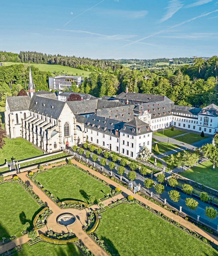 Die Zisterzienserabtei Marienstatt gilt als eines der bedeutendsten spirituellen und kulturellen Zentren des Westerwaldes. Foto: Andreas Pacek