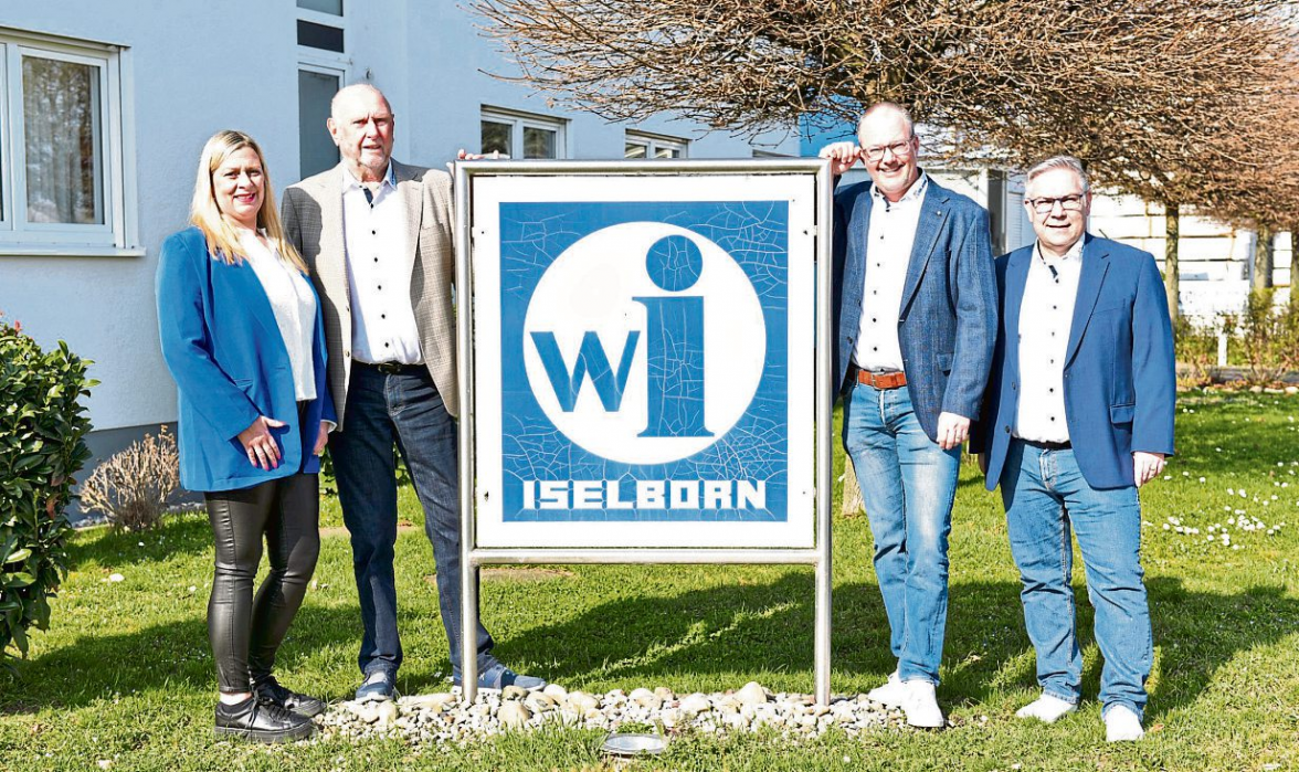 Dieses Quartett zeichnet für den Iselborn-Erfolg verantwortlich: (von links) Beiratsmitglied Julia Iselborn, Beiratsvorsitzender Peter Iselborn, Geschäftsführer Christian Hamburger sowie Oberbauleiter und Prokurist Andreas Braun (50).