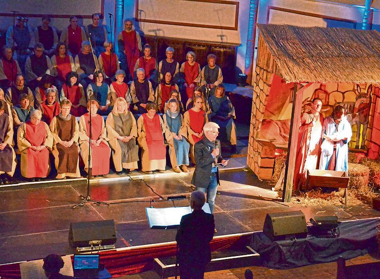 Die Weihnachtsgeschichte wurde bereits mehrfach mit großem Ensemble in der Neuwieder Marktkirche inszeniert. Foto: Dr. Georg Scharfenberger