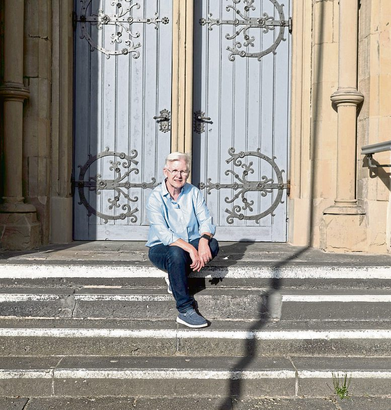 Petra Zupp führt das von ihrem verstorbenen Bruder angestoßene Projekt weiter. Foto: Rainer Claaẞen