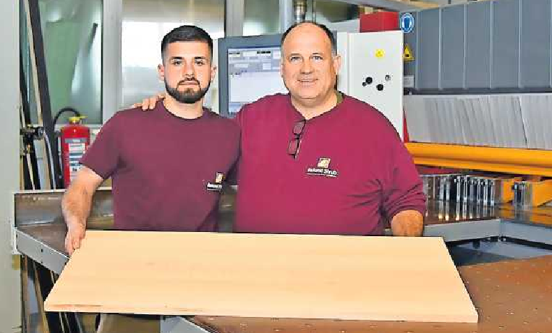 Max (links) und Georg Strub in der Werkstatt FOTO: ANDREA CLEMENS