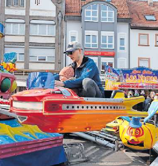 Der Winzling hat seinen Piloten dabei. FOTO: ANJA BENNDORF