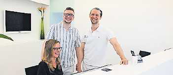 Daniel Kadel (links), Silvana Holl und Andreas Baumeister. FOTO: MANFRED WELLER