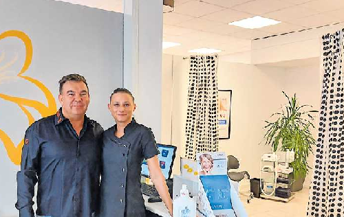 Stefan und Chantal Schmidt in ihren Studioräumen. FOTO: MMÖ