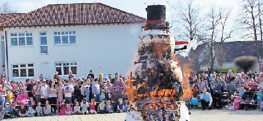 Der Winter geht in Flammen auf. FOTO: GEMEINDE/GRATIS