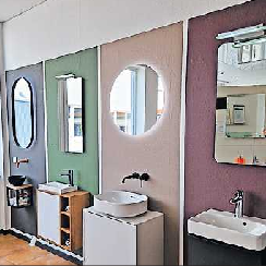 Blick in die Bäder-Ausstellung. FOTO: HORNIG/GRATIS