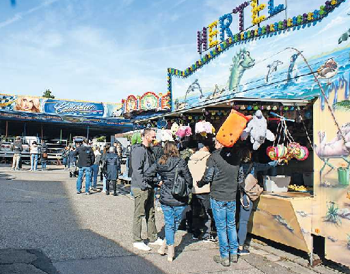 Der Jahrmarkt bietet Vergnügen für die ganze Familie. FOTO: STEFAN ENDLICH