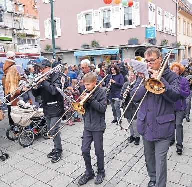 Wieder dabei: die Blaskapelle 1959 Abenheim. FOTO: ANJA BENNDORF