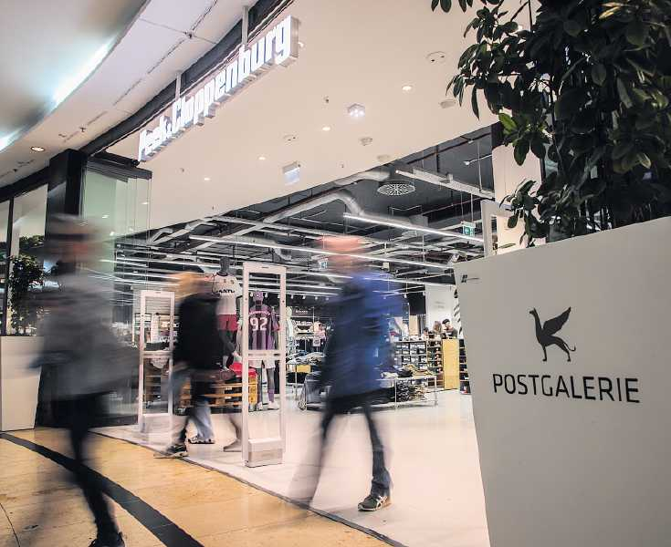 Peek & Cloppenburg (Düsseldorf) ist in der Postgalerie ebenso vertreten wie TK Maxx und Primark. FOTO: POSTGALERIE/FABRY/GRATIS
