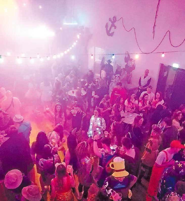 Die Kulturhalle wird zur Disco. FOTO: ROCKFREUNDE/GRATIS