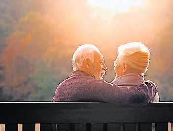 Für eine rechtzeitige Bestattungsvorsorge gibt es viele gute Gründe. FOTO: DJD/ALGORDANZA/CHERRIES-STOCK.ADOBE.COM