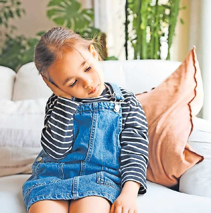 Kinder neigen schneller zu Mittelohrentzündungen - das kann langfristig Folgen für die Entwicklung haben. FOTO: DJD/HOMÖOPATHISCHES LABORAORIUM/GETTY IMAGES/OZGURCANKAYA