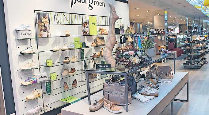 Schuhmodetrends beim Schuhhaus Grahn. FOTO: GRAHN/GRATIS