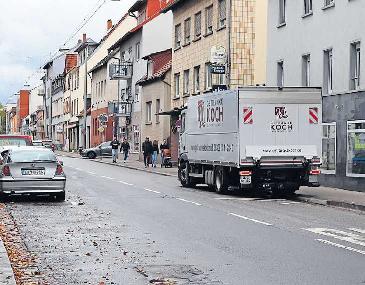 Die Pariser Straße ist geprägt von Geschäftswelt und Wohnen. FOTO: OSKAR WELLER