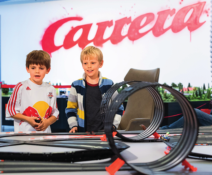 BILDER: SN/CARRERA WORLD